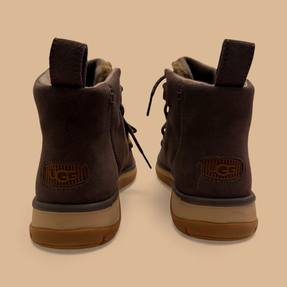 UGG Lakesider Heritage Ankle Boots - Picture 4 of 6